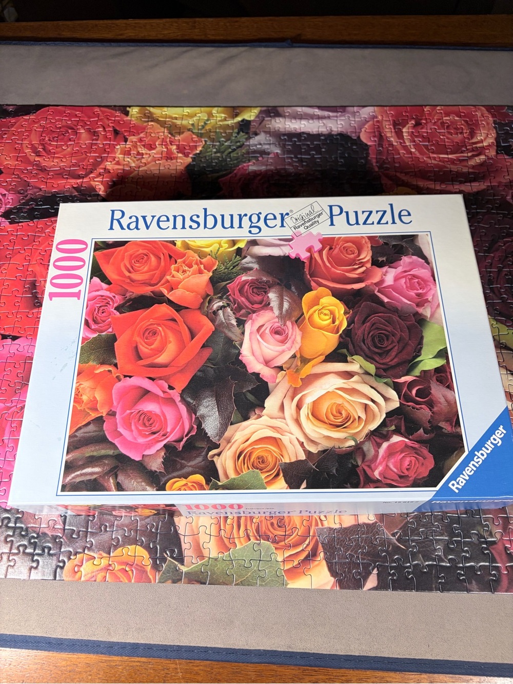 Ravensburger A Rosy Bunch 1000 Piece Jigsaw Puzzle